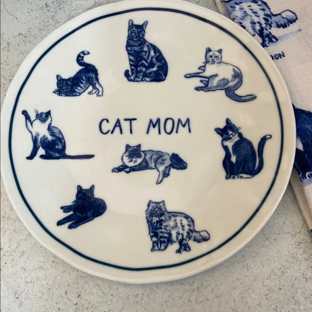 Anthropologie Molly Hatch Cat Mom Dessert Plate Tea Towel Set NWT Cat Lover Gift